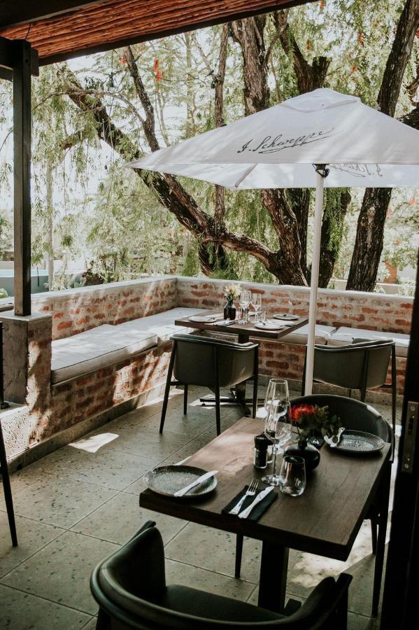 Lowveld Living Guesthouse Mbombela Exterior photo